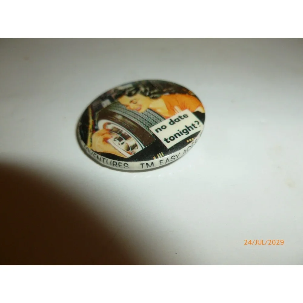 Vintage 1980 Bob Holmes No Date Tonight Pinback Button Easy Aces Inc Retro Humor